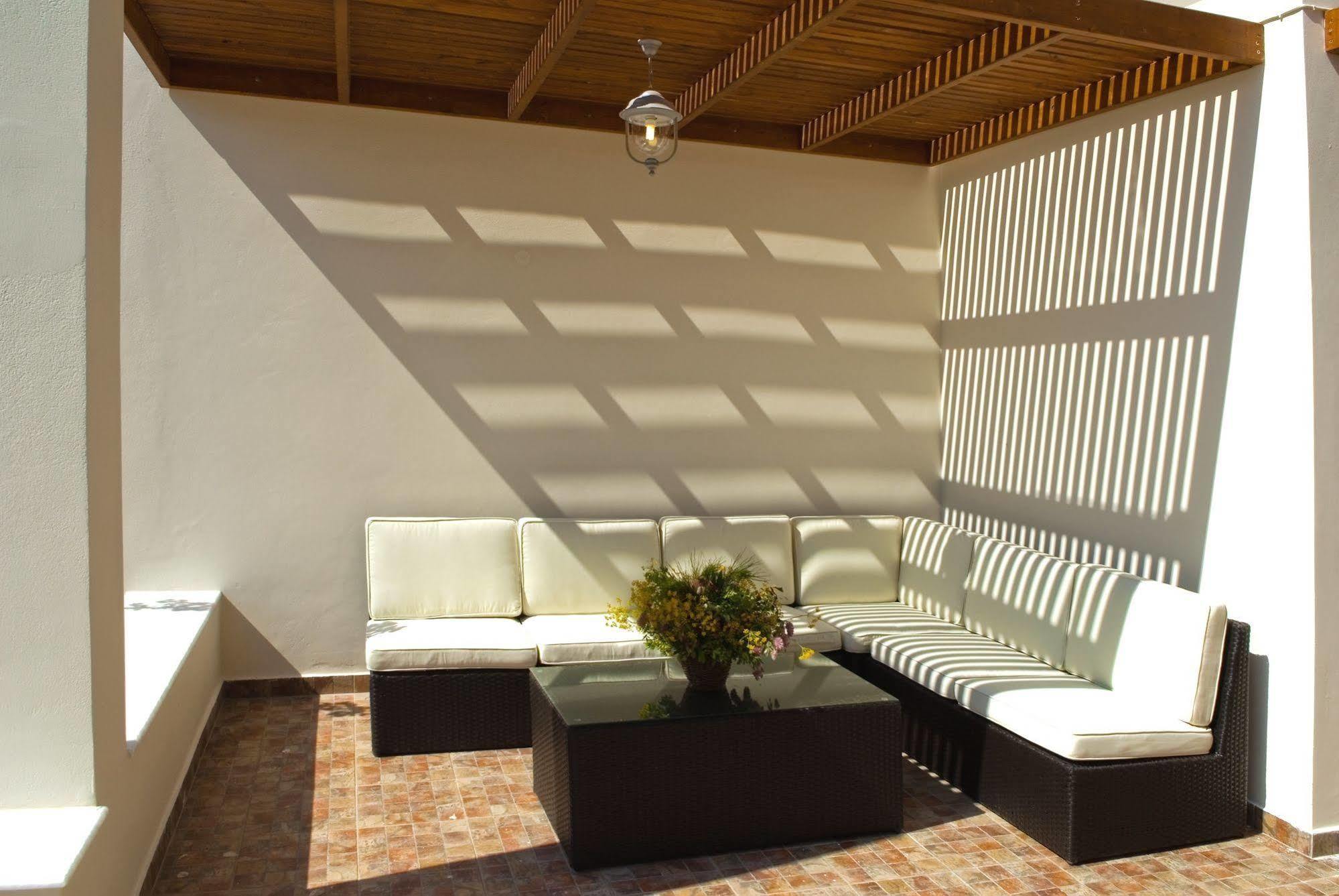 Syia Hotel Sougia Exterior photo